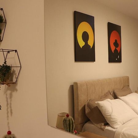 Pine Apartment Tirana Buitenkant foto